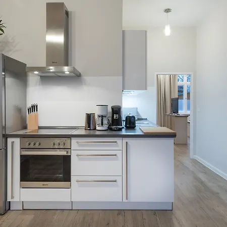 Apartamento The Goethe Loft, 2 Bedroom Up To 5 People *